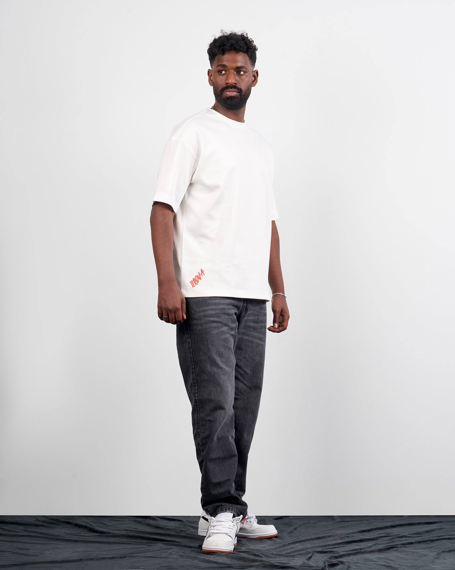 Drova Delusional T-Shirt