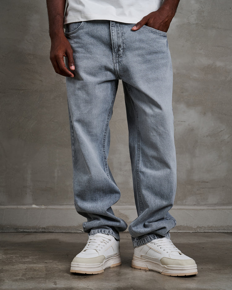 Drova Straight Fit Jeans