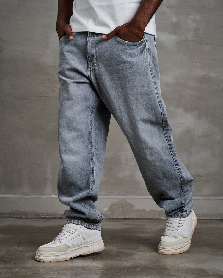 Drova Straight Fit Jeans