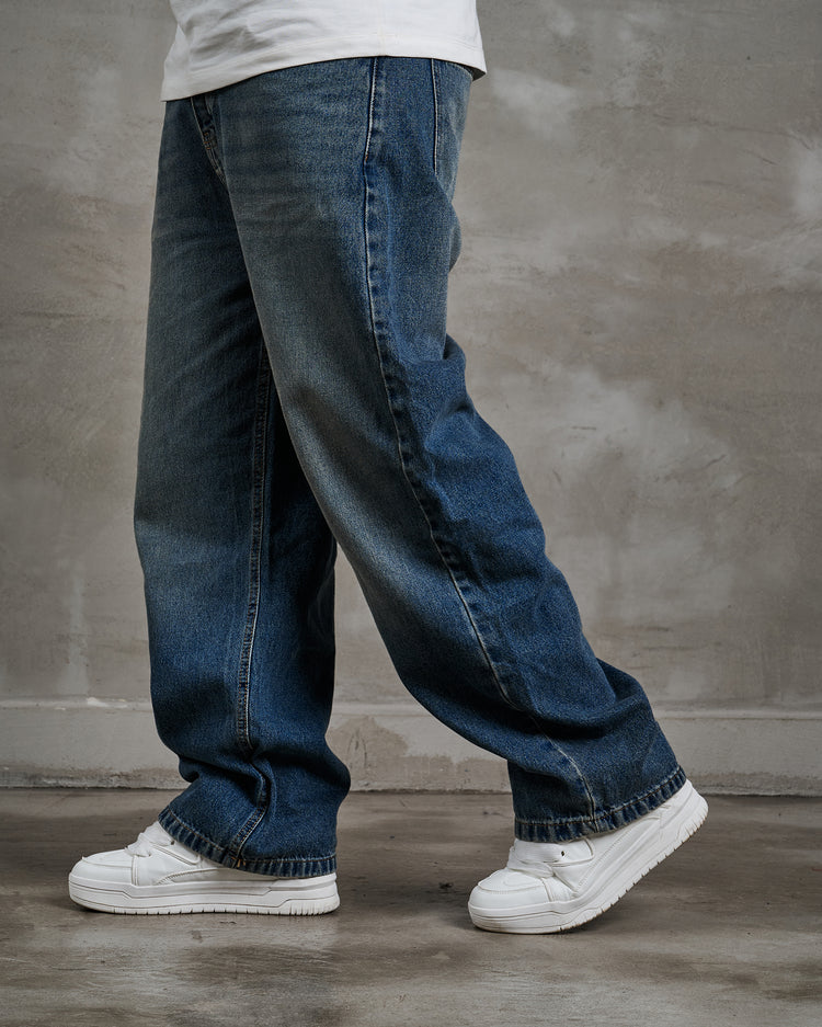Drova Super Baggy Cuting Fit Jeans
